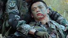 熊雄为救老郭中弹牺牲